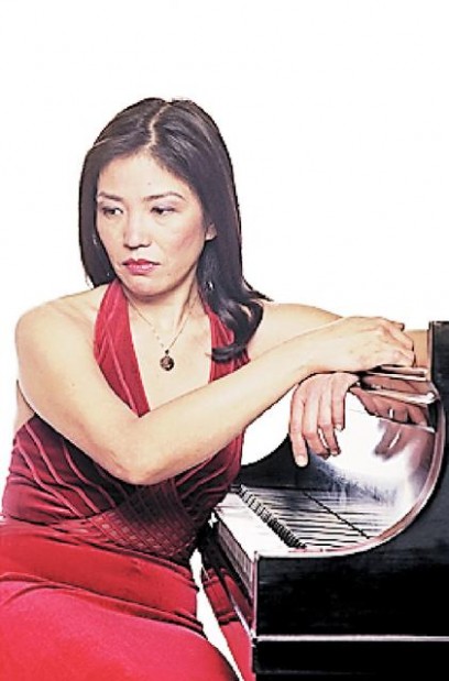 Musicians, audience awe-struck by pianist  