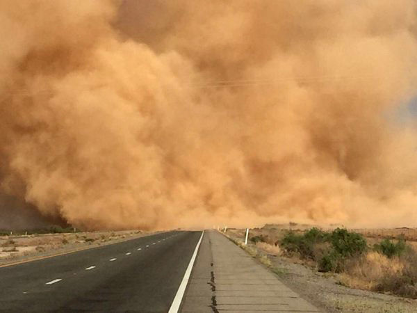 Dust storm along I-10