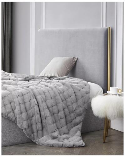 LIFE-GIFTGUIDE-SELFCARE-15-MCT.