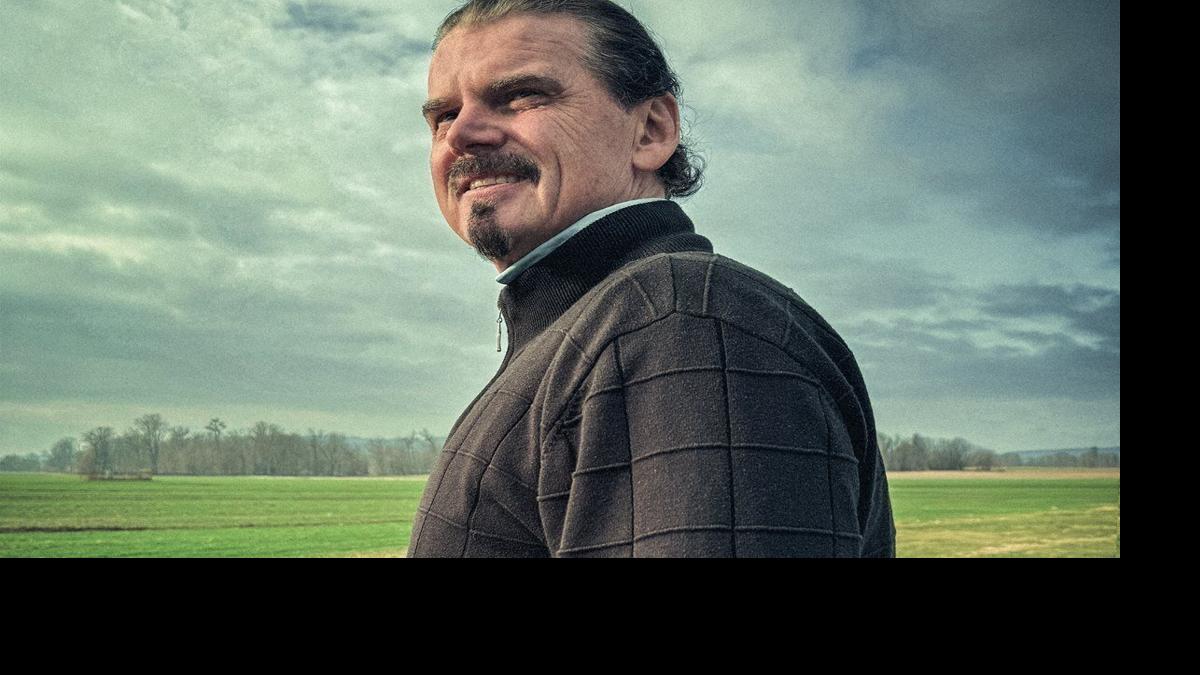 Go away with ... Neb Chupin