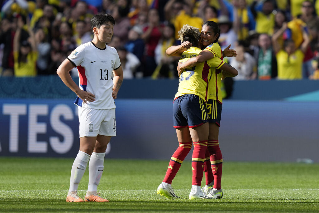 LGBTQ+ community proud and visible at Women's World Cup