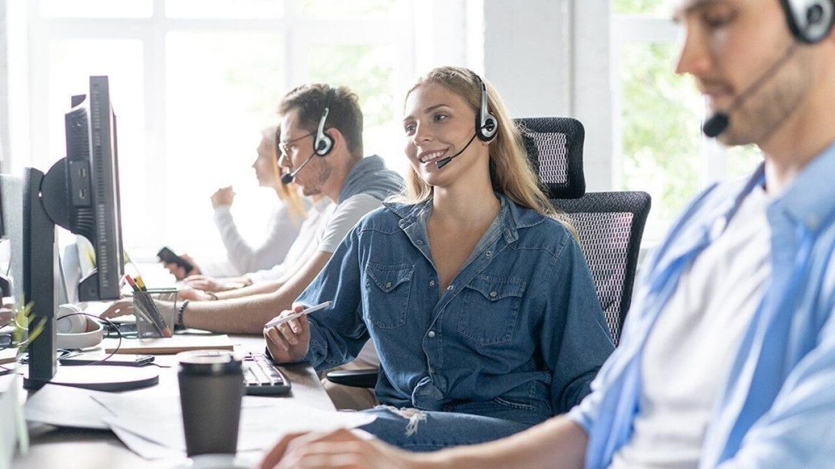 9 top customer service challenges — and how to overcome them