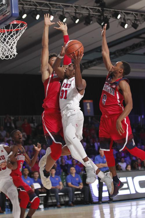 ֱ SMU Basketball