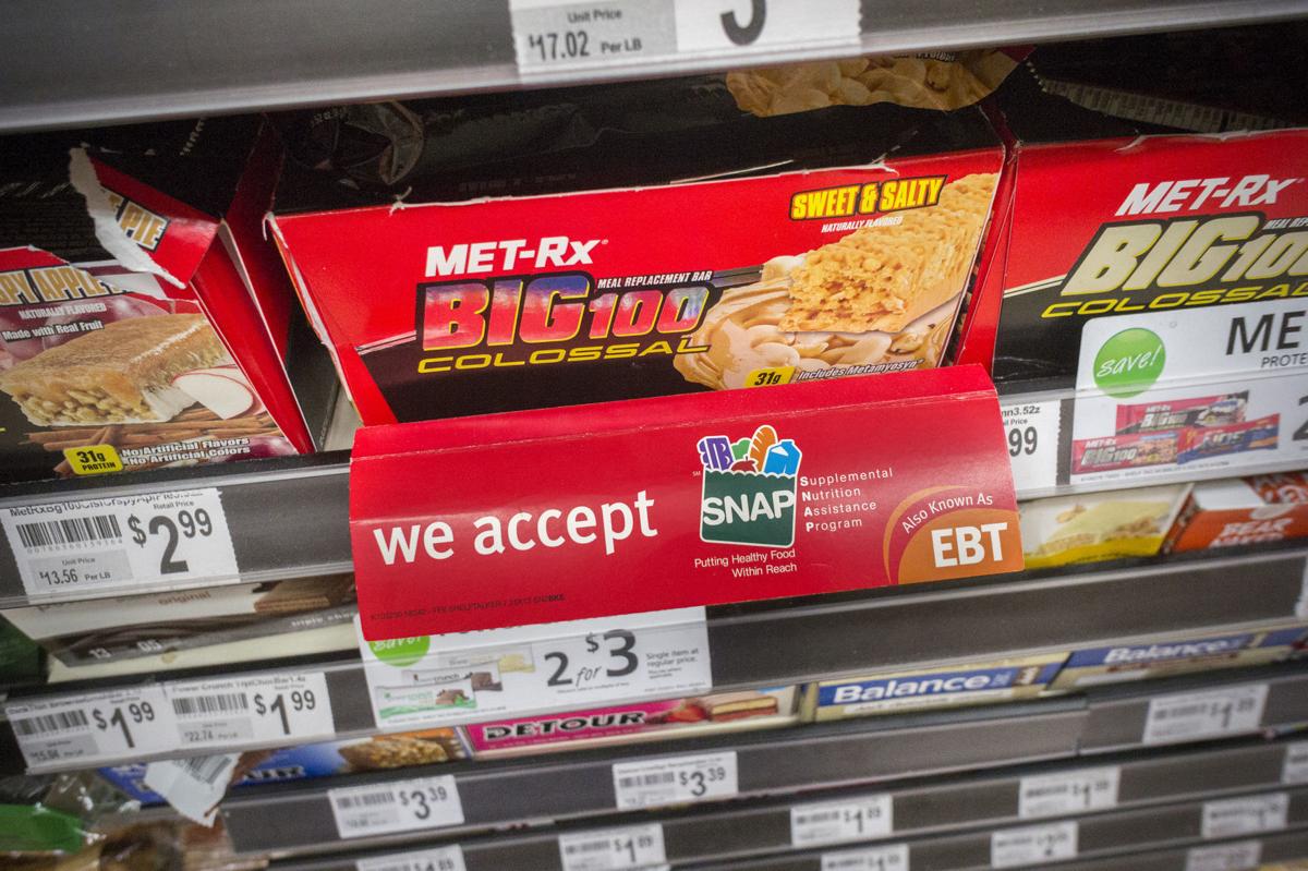 Some 7 than a half-million Arizona kids soon to get more food.