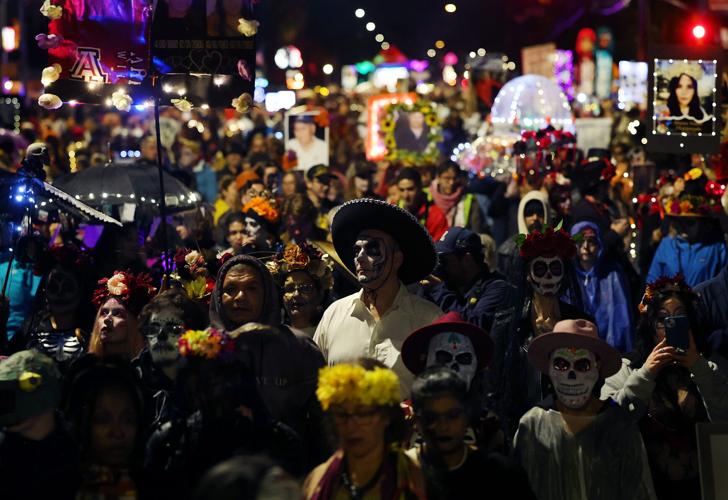 35th Annual All Souls Procession (copy this is tucson)