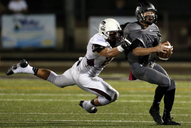 High school football: Salpointe 56, Mountain View 9