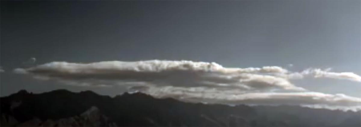 Thank Tucson’s windy day for these cool clouds