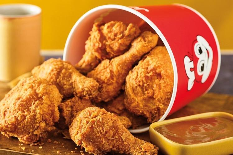 Joy to Stockton, CA! Jollibee Buzzes into the City Today, April 3, Offering Drive-Thru and In-Store To-Go Service at Launch