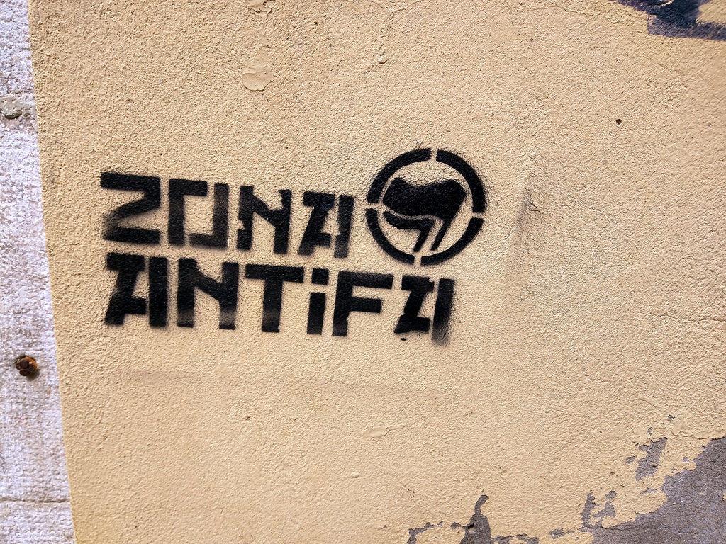 What Is Antifa And Its Role In Police Protests To Start It S Not One Group National News Tucson Com