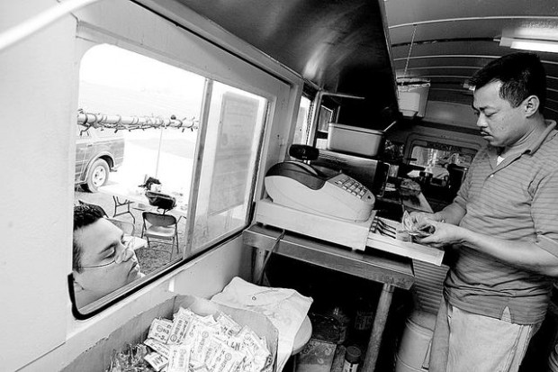 Chinese food cart finds South Side spot  