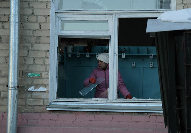 Meteor explodes over Russia
