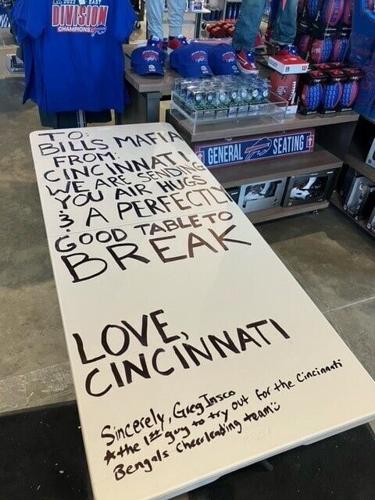 bills store table