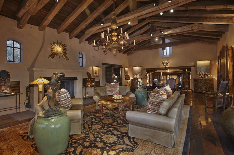 Home sale in Catalina Foothills