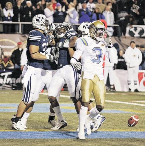 Blocked FG lifts BYU over UCLA  