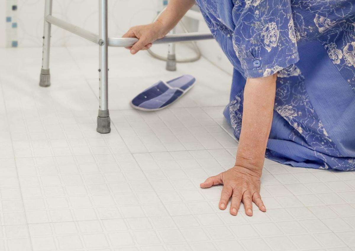 Preventing falls events