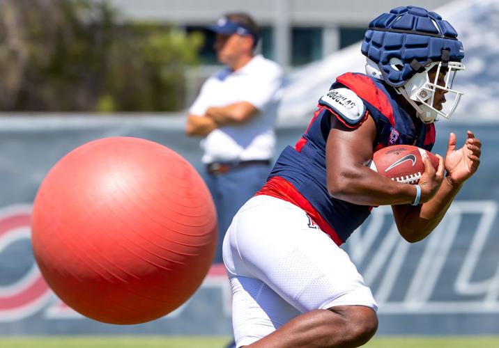 082822-tuc-spt-hansenguide-p2