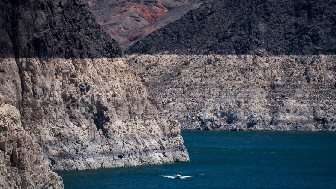 Lake Mead hits lowest levels since 1937