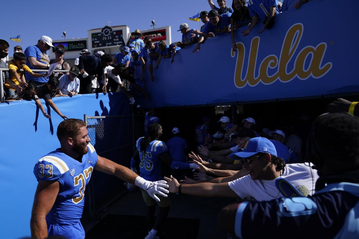 090221-tuc-spt-pac12-hotline-p1