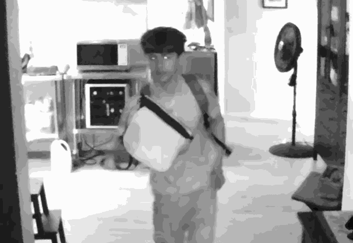 Deputies search for 3 people in connection with burglary