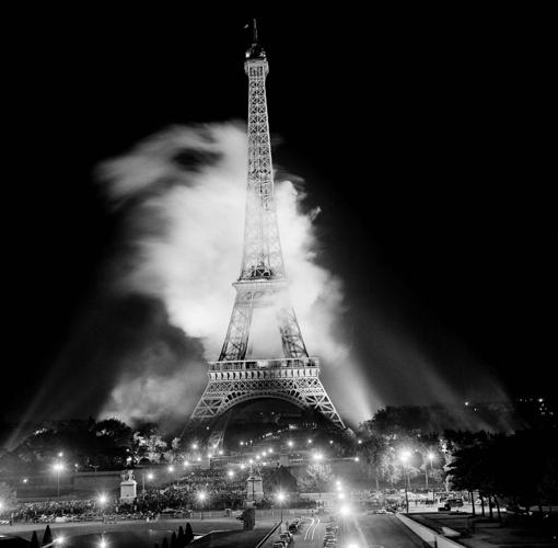 1962: Eiffel Tower