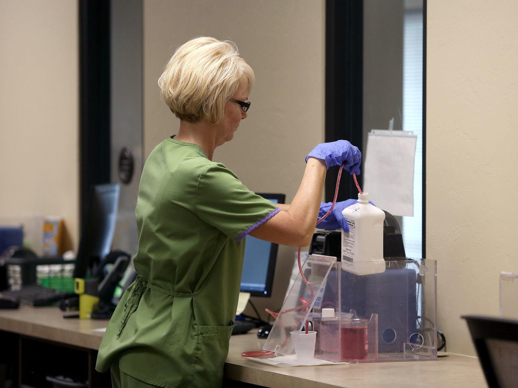 Tucsons First 247 Methadone Clinic Reflects A Growing Need Local News Tucsoncom Tucsons First 247 Methadone Clinic Reflects A Growing Need Local News Tucsoncom