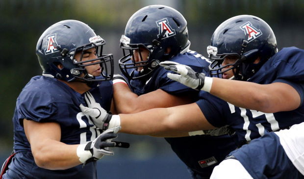 28 UA FOOTBALL-p2