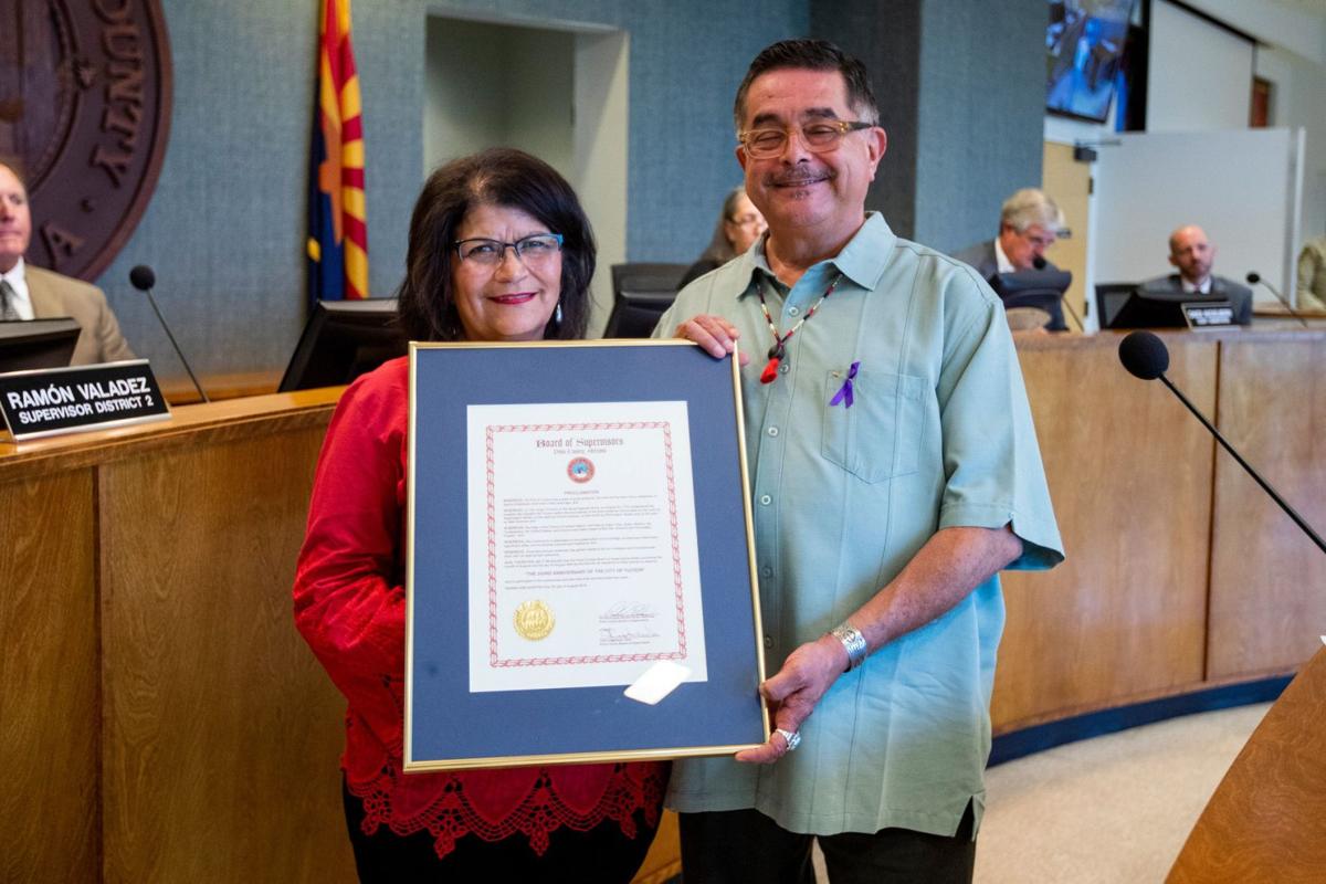 Betty Villegas, Richard Elias