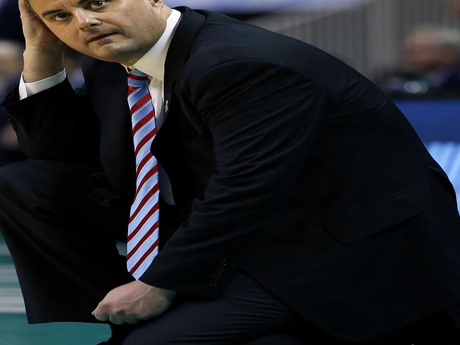 Sean Miller Devastated By Fbi Probe But Receives Support From Ua President Wildcats Ad Arizona Wildcats Basketball Tucson Com