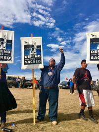 Yaqui guitarist celebrates Dakota pipeline decision