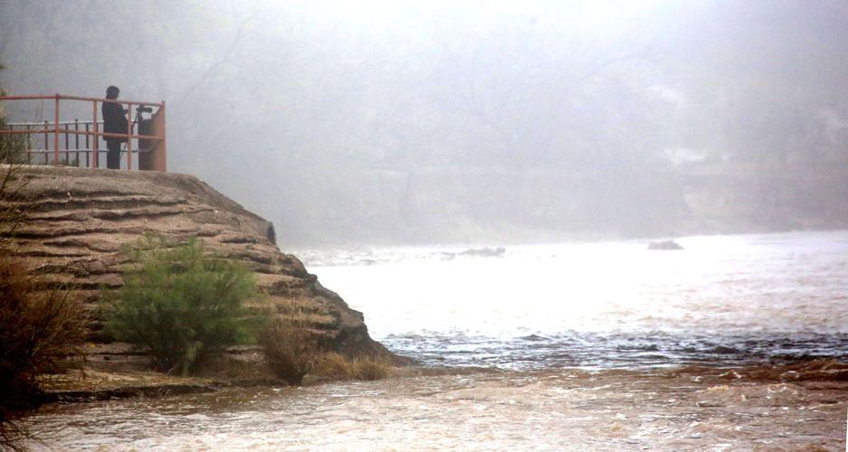 Stunning photos of Tucson fog