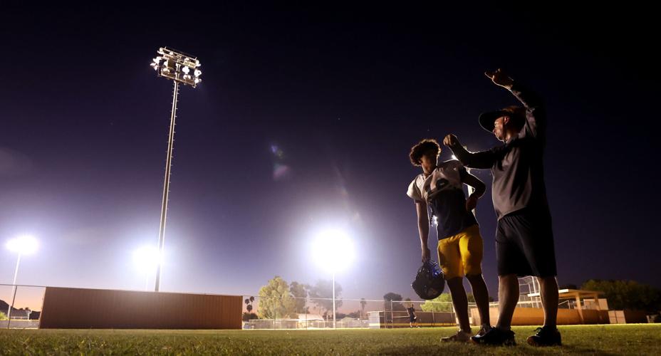 Flowing Wells football practice | Sept. 30, 2025