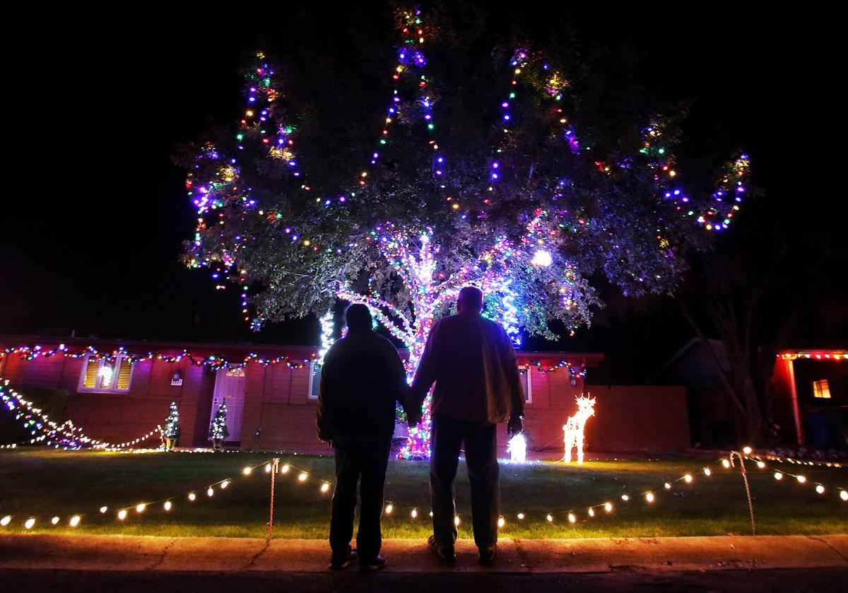 The Chinese Lantern Festival might be the most beautiful holiday lights  show you've ever seen