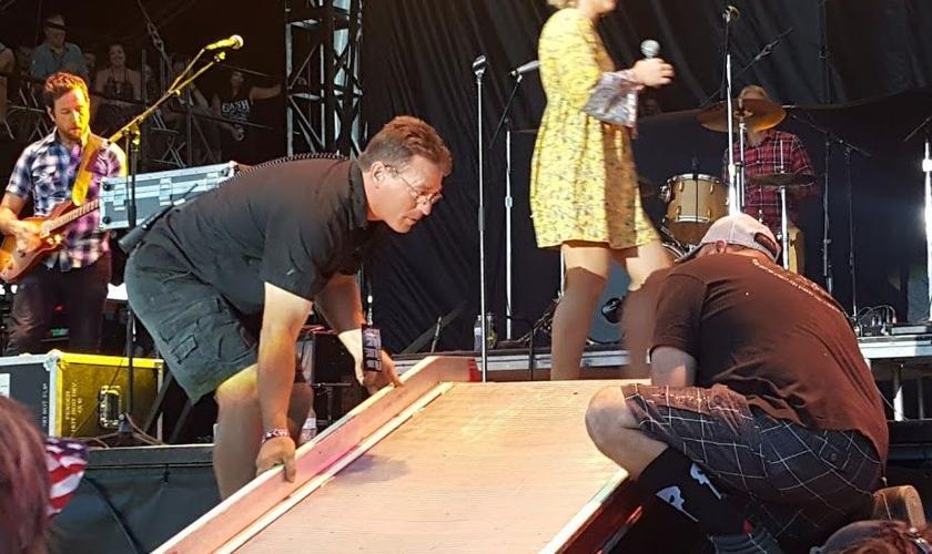 One, two, three ... lift