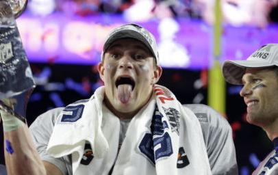 Rob Gronkowski, Tom Brady