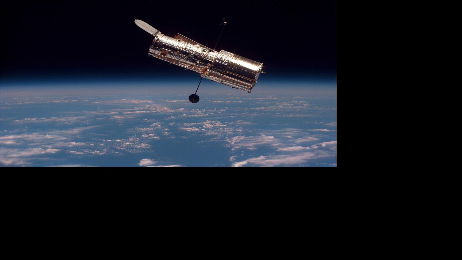 Photos 30th Anniversary of the Launch of the Hubble Space Telescope