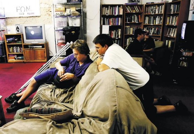Eon youth lounge  
