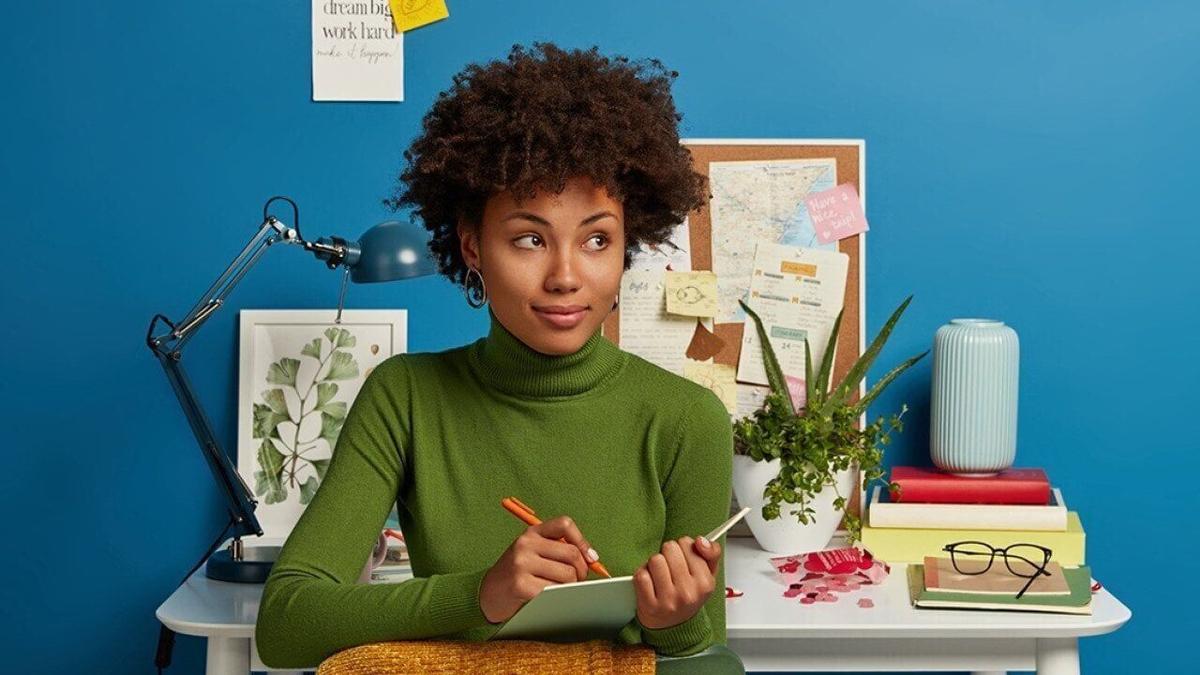 12 New Year’s resolution ideas for 2026: Money edition