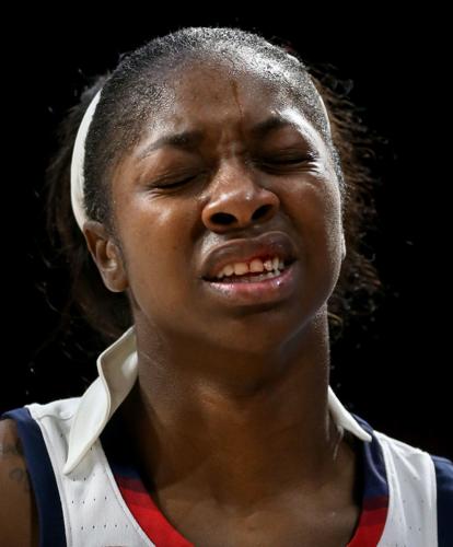 032919-spt-ua womens hoops-p4.jpg