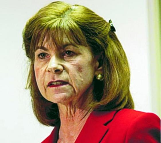 Political Notebook by Rob O'Dell and Daniel Scarpinato : Candidates range from beleaguered to befuddled  