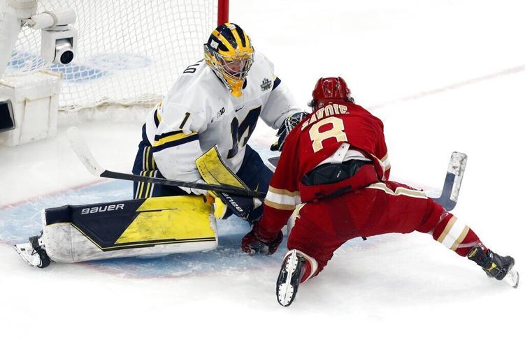 NCAA Michigan Denver Hockey