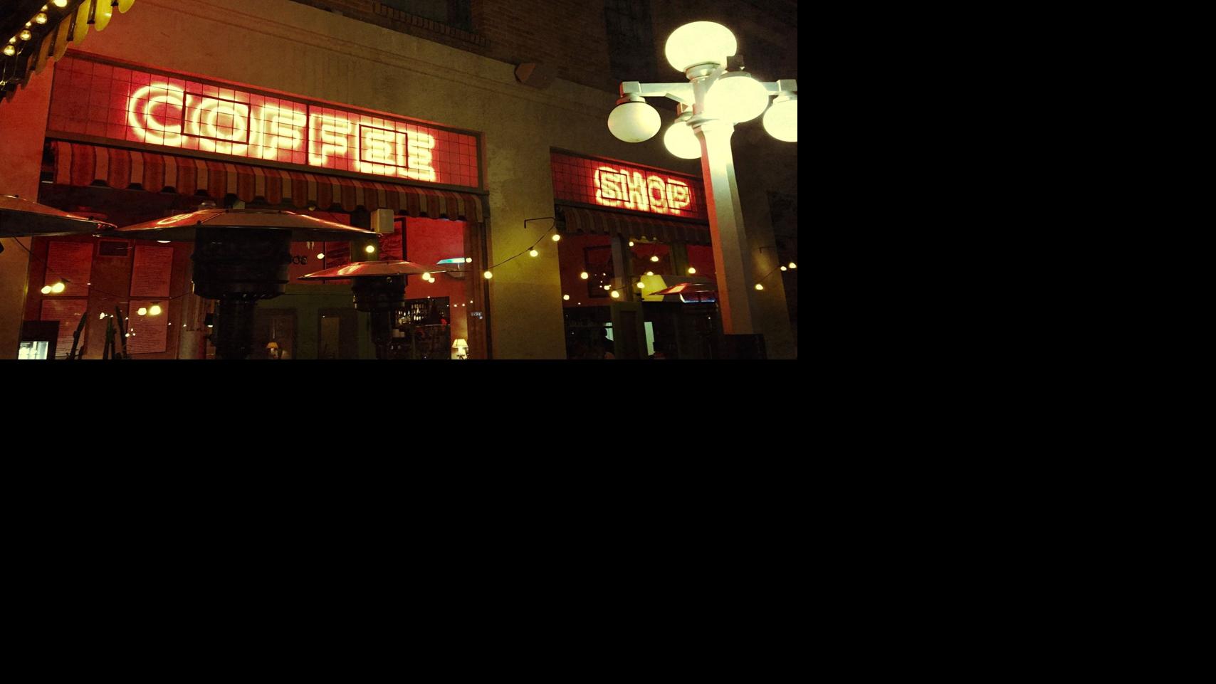 A visit to the Cup Café at the Hotel Congress Saddlebag Notes