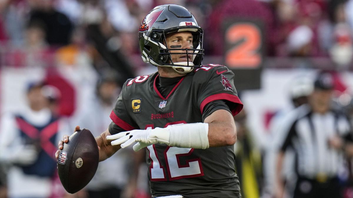 What channel is Buccaneers vs. Cardinals on today? Time, TV schedule for  2022 NFL Christmas game