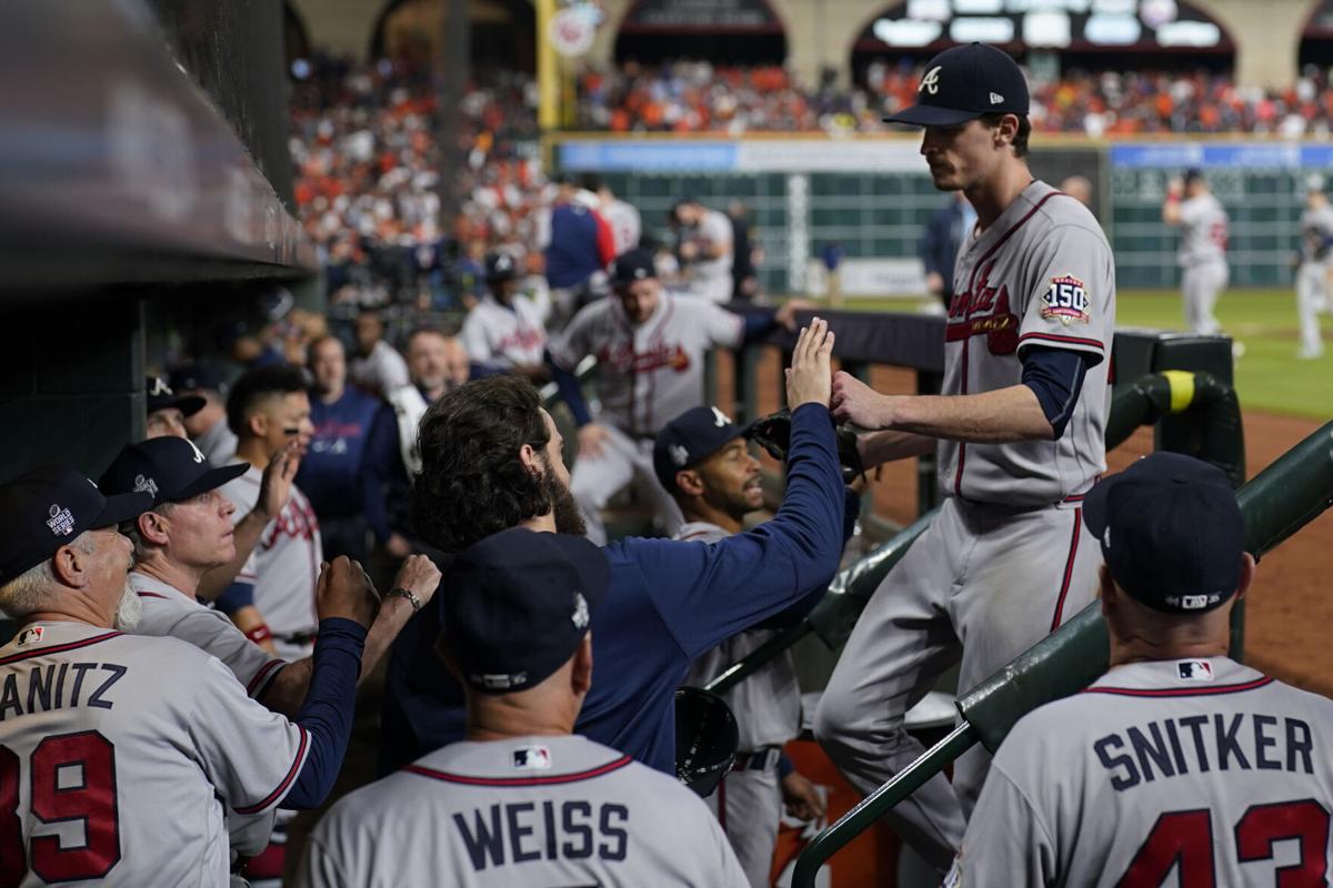 Photos: Scenes From World Series Game 6 – Houston Public Media