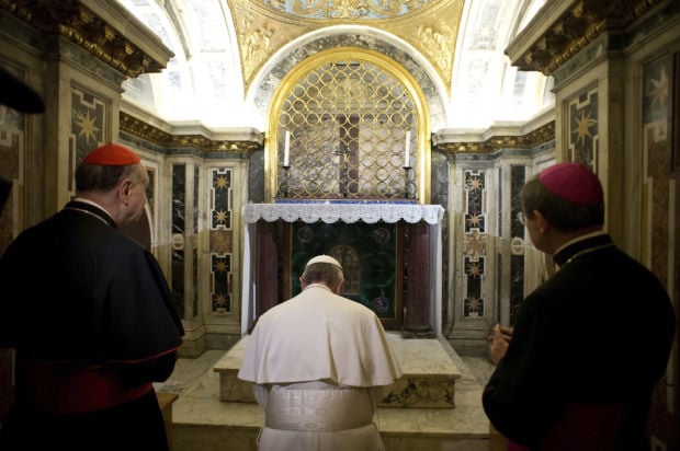Francis visits St. Peter's tomb    
