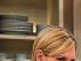 Martha Stewart S Daughter Profitably Spoofing Mom What S On Tv Tucson Com