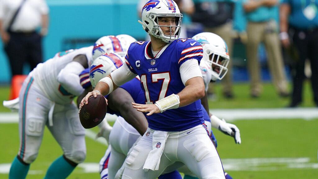 Hot reads: When things get more bizarre, Josh Allen delivers another big-time game