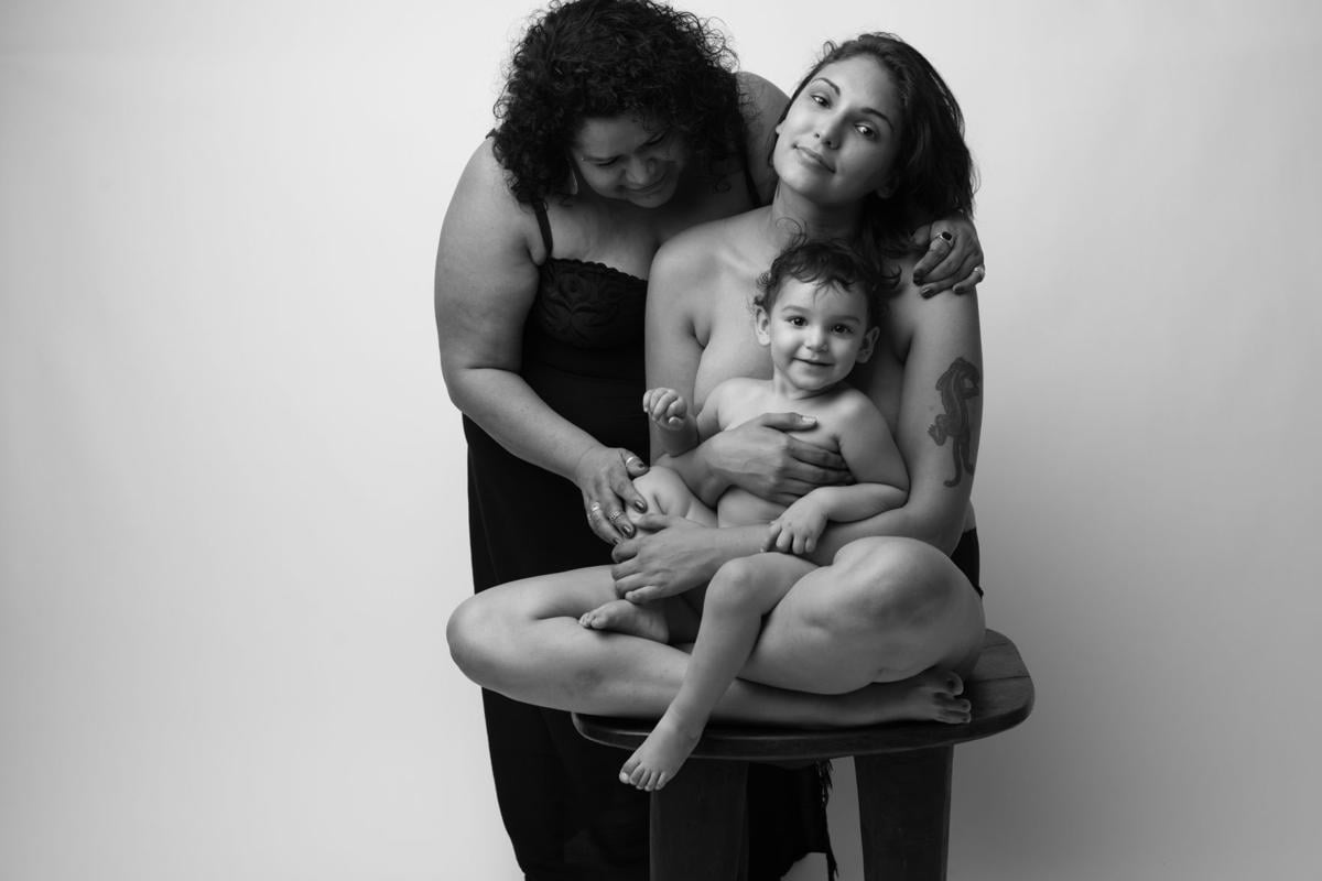 Tucson Photographer Jade Beall Loves People More Than They Have Ever Loved Themselves Tucson Life Tucson Com A warm compress applied before and after feedings can often provide some relief. tucson photographer jade beall loves
