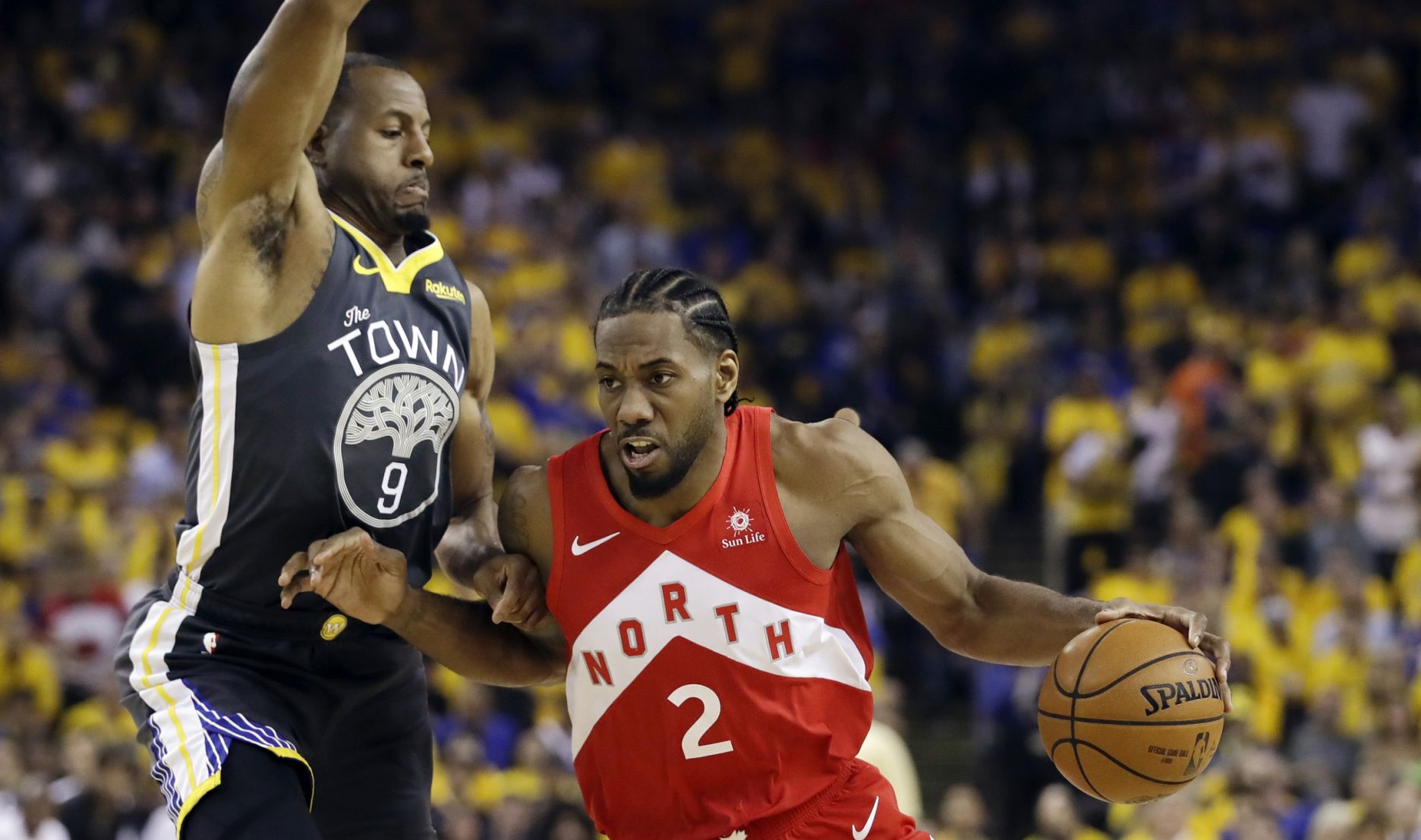 NBA stunner Kawhi Leonard, Paul George headed to LA Clippers