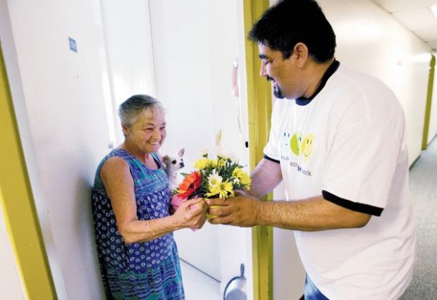 539 get a brighter day with free bouquet  