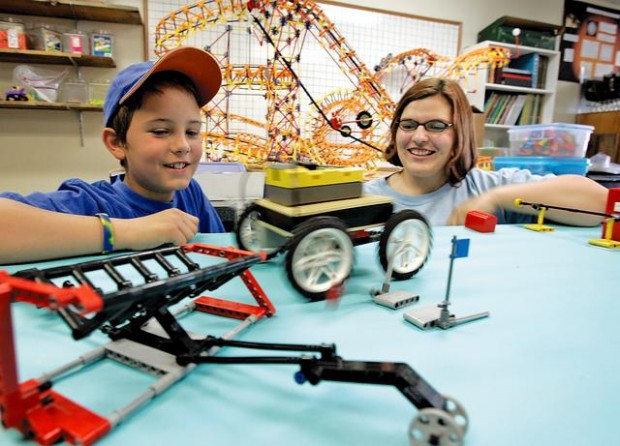 Reading disability no deterrent  